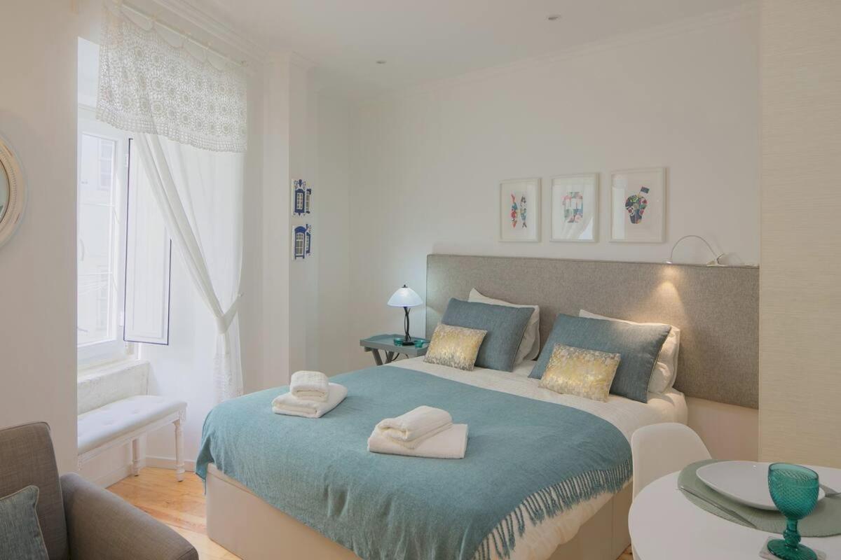 Central Turquoise Studio Apartment ลิสบอน ภายนอก รูปภาพ